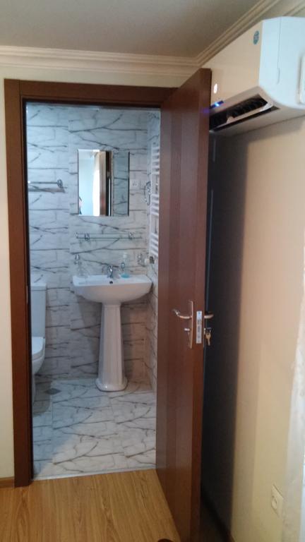 Tskaltubo Guest House On Mirian Mepe Dış mekan fotoğraf